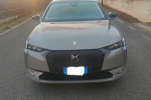 DS4 1.6 E-tense performance line 225 cv