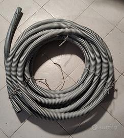 Canalina diametro 30mm, 25 metri circa