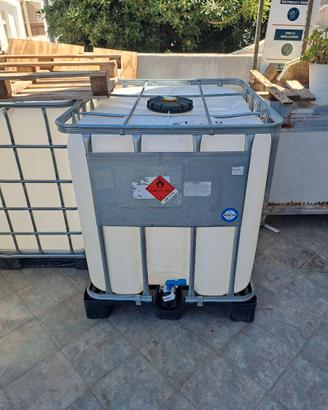 Cisterne cubo da 1000 lt