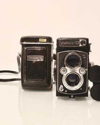 Yashica 12