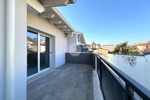 3 LOCALI A CARPENEDOLO