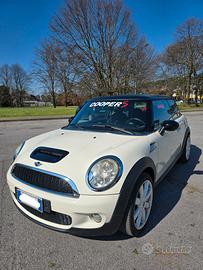 Mini Cooper S r56 white