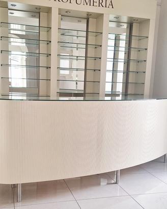 arredamento negozio 