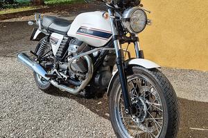Moto Guzzi V7 Classic 2008