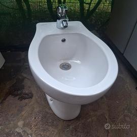 bidet dolomite con rubinetto Grohe