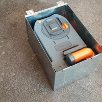 Porta cassetta wc sottoscocca