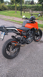 Ktm duke 125