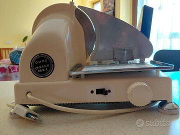 Affettatrice elettrica Omre Quick Mill vintage