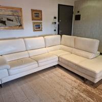 Divano in pelle Chateau d'Ax 