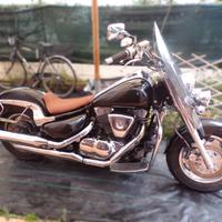 Suzuki VL Intruder 1500 - 1998