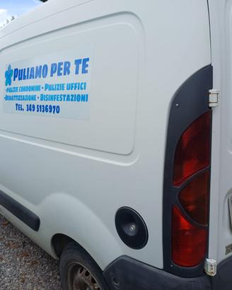 Furgone renault
