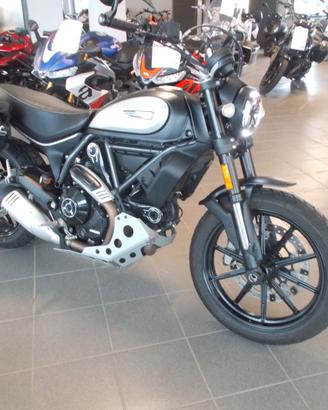 Ducati Scrambler ICON DARK