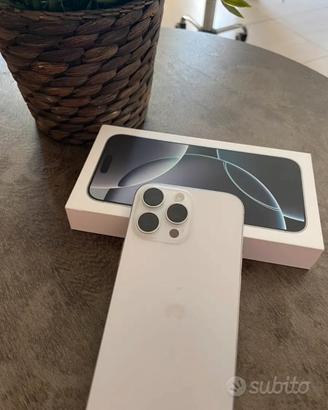 Iphone 16 pro max 256gb LEGGERE