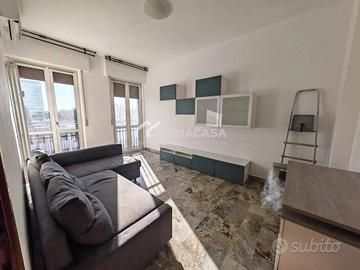 Appartamento di 55 m² con 2 locali e box auto a Mi