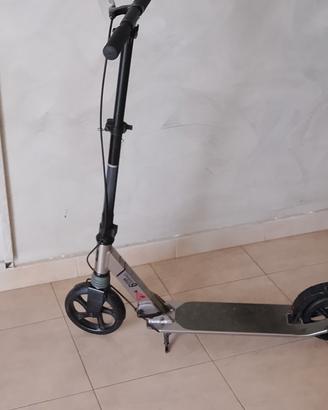 monopattino ragazzi