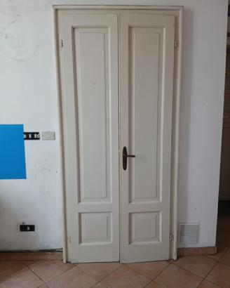 Porte in legno massello