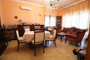 Villa di 171 m² con 5 locali a Anzio