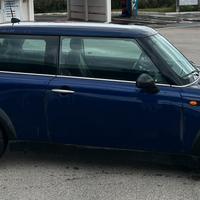 MINI ONE 2004