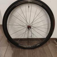 Ruote da corsa carbonio tubolari zipp