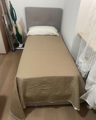 Letto singolo  con materasso e cuscino