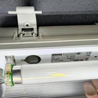 Supporti neon lunghezza 124 cm (ultimi 4 pz)