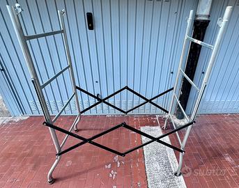Scala multifunzione pantografo