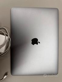 Apple MacBook Pro