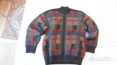 Cardigan Paul & Shark