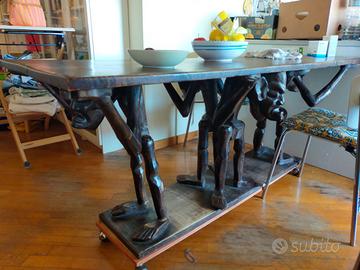 Tavolo etnico Indonesia