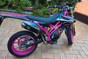 Valenti 50 N01 Nero/Fucsia