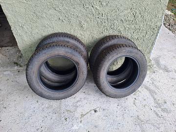 Pneumatici 165/70r14 termiche + catene da neve