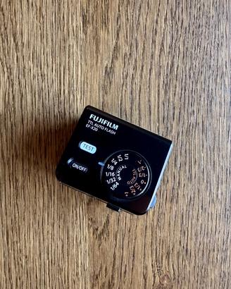 Fujifilm flash ef-x20