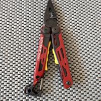 Leatherman Signal