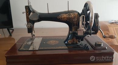 Macchina da cucire fine XIX secolo inizi XX