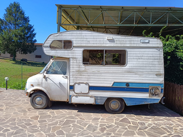 Camper vintage bedford del 1981