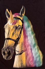 Maglietta nera con unicorno