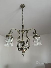 Lampadario d epoca per chi ama il vintage