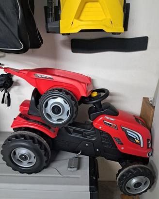 trattore a pedali con rimorchio
