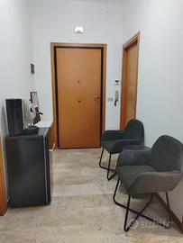 Stanze/uffici per ingegneri, architetti, geometri