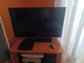 Televisore 40"