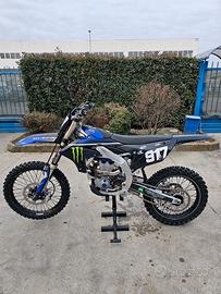 Yamaha ufficiale CROSS YZF250 - 2024