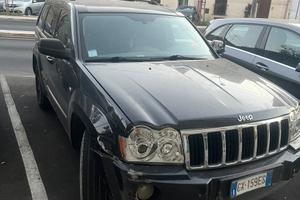 Jeep Gran Kherokee nera