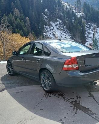 Volvo S40 2.0 td Kinetic  iscritta Asi 