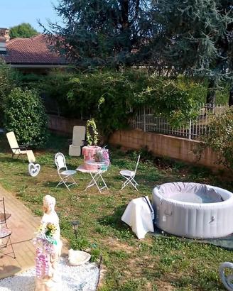 Piscina Idromassaggio 