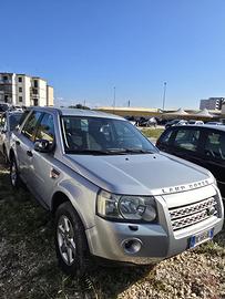 auto land rover freelander 2