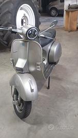 Vespa PX150 Millenium
