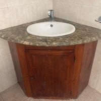 Sanitari e porta box doccia