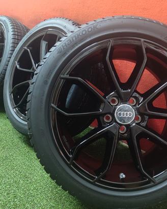Cerchi Audi A1 S1 Gomme 2023 Invernali 215 45 17