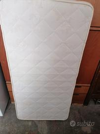Materasso per bambino nuovo 