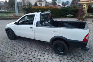 Fiat Strada jtd